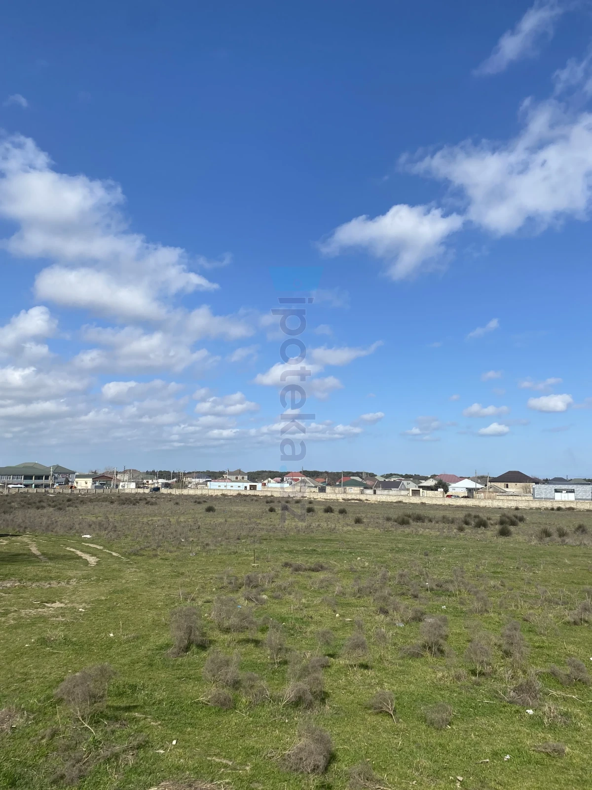 Satılır torpaq sahəsi