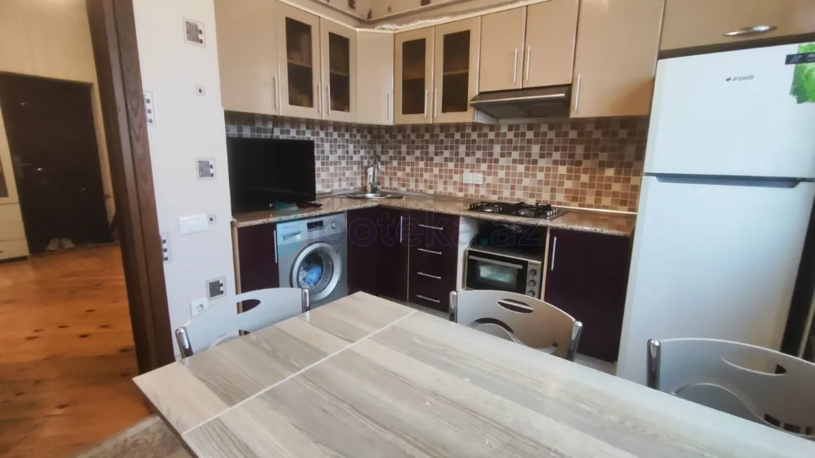 Satılır 3 otaqlı yeni tikili 63 m²