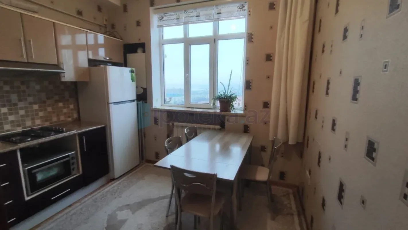 Satılır 3 otaqlı yeni tikili 63 m²