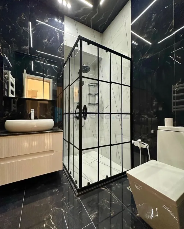 Satılır 5 otaqlı həyət evi 220 m²