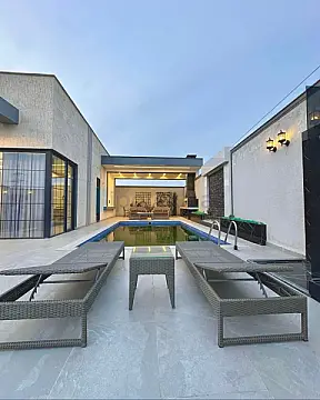 Satılır 5 otaqlı həyət evi 220 m² — Bakı, Mərdəkan 5 otaq 220.00 m²