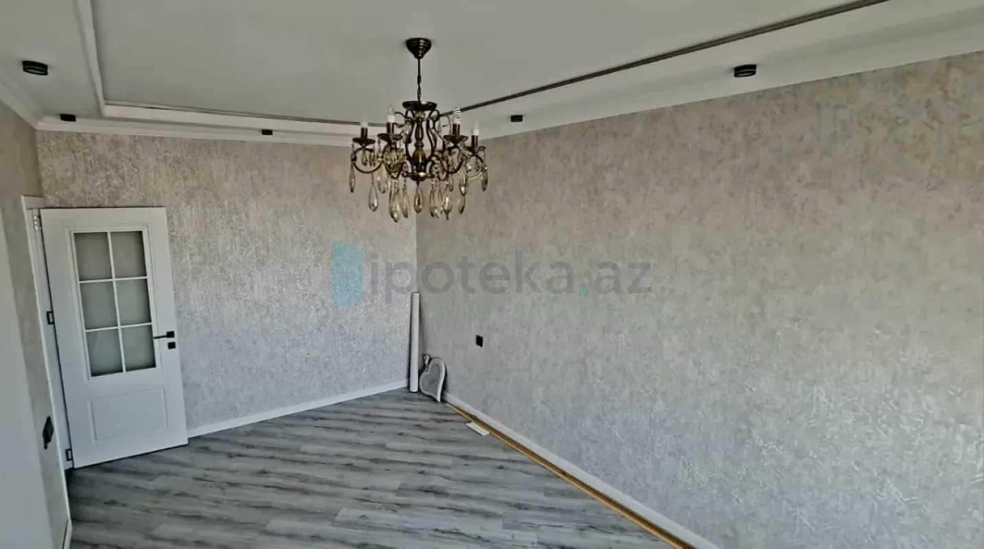 Satılır 2 otaqlı köhnə tikili 60 m²