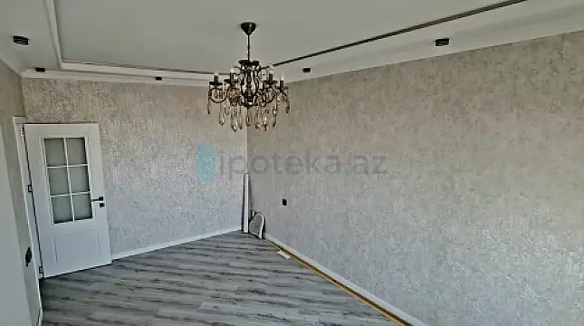 Satılır 2 otaqlı köhnə tikili 60 m²