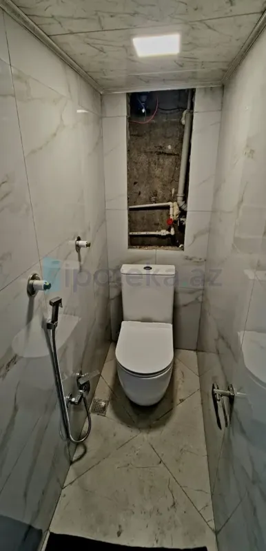 Satılır 2 otaqlı köhnə tikili 60 m²