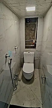 Satılır 2 otaqlı köhnə tikili 60 m²