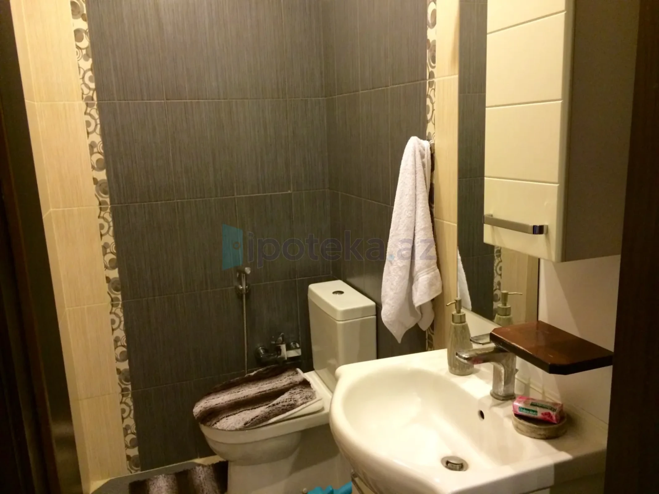 Satılır 4 otaqlı yeni tikili 117 m²