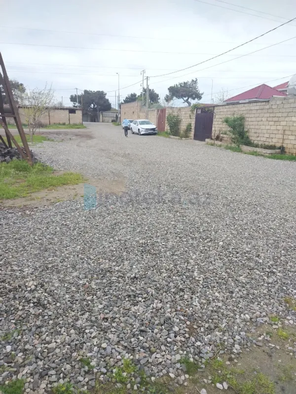 Satılır 4 otaqlı həyət evi 120 m²