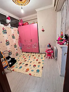 Satılır 3 otaqlı yeni tikili 75 m²