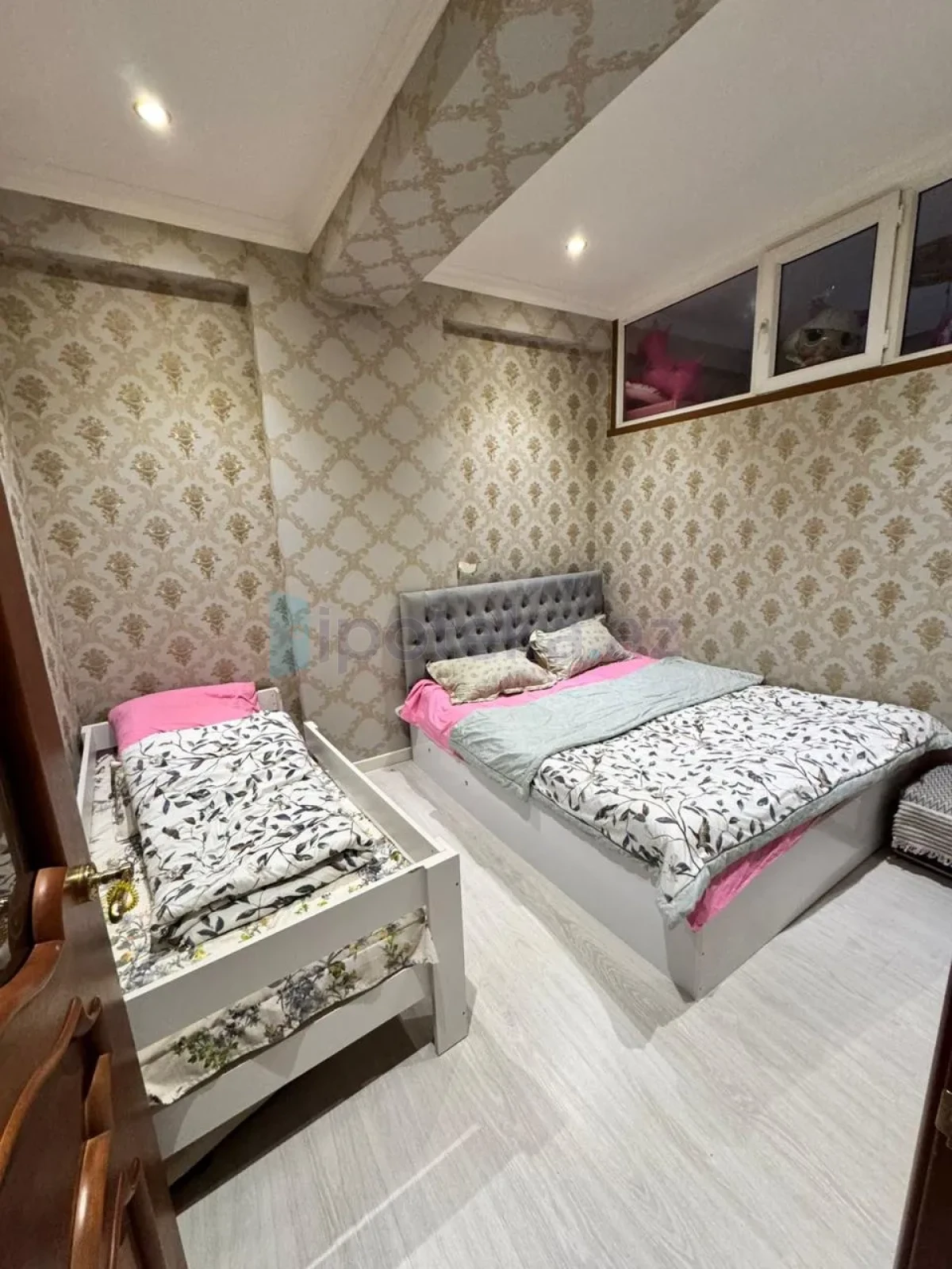 Satılır 3 otaqlı yeni tikili 75 m²
