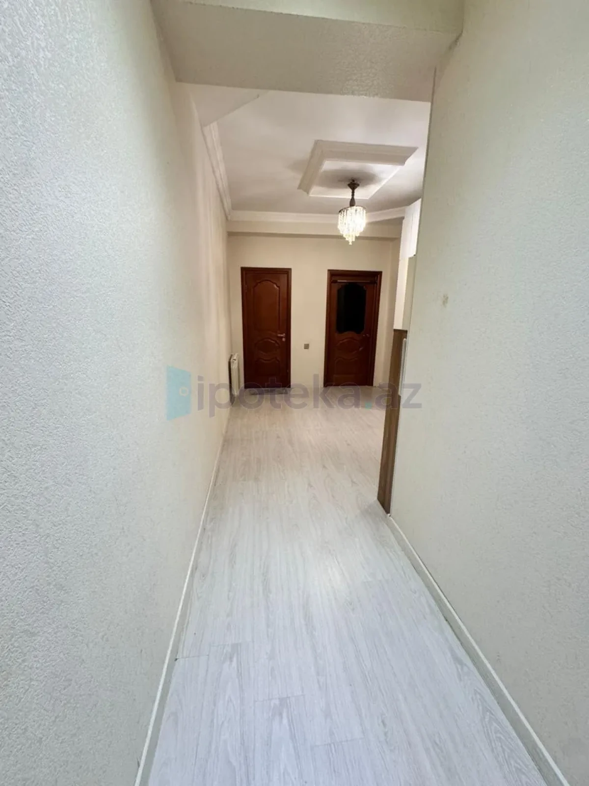 Satılır 3 otaqlı yeni tikili 75 m²