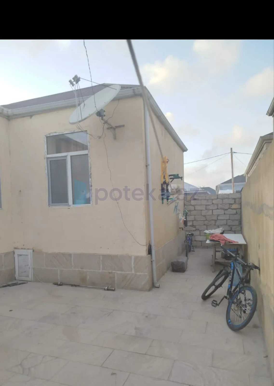 Satılır 3 otaqlı həyət evi 65 m²