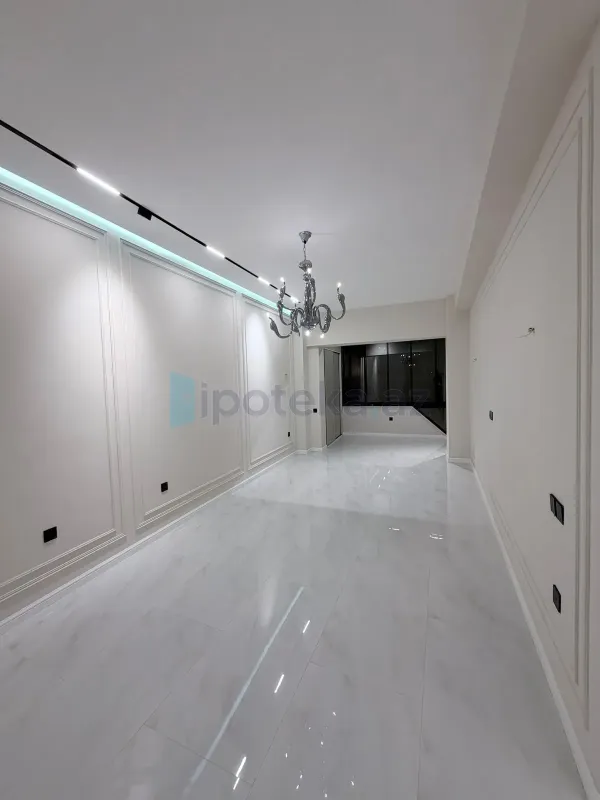 Satılır 3 otaqlı yeni tikili 114 m²
