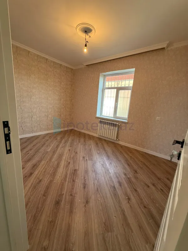 Satılır 4 otaqlı həyət evi 186 m²