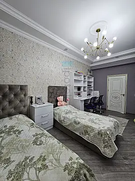 Satılır 3 otaqlı yeni tikili 106 m²