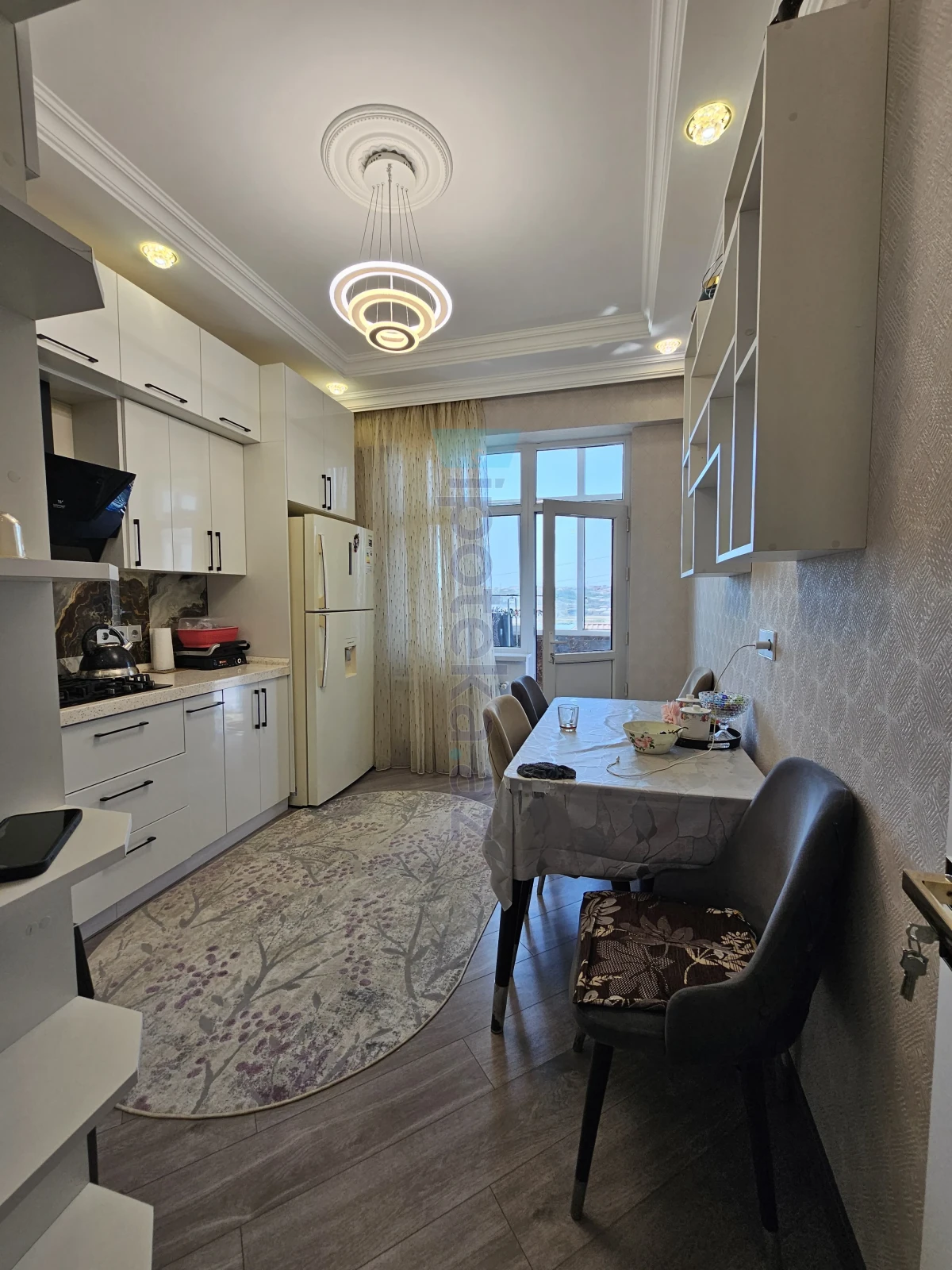 Satılır 3 otaqlı yeni tikili 106 m²