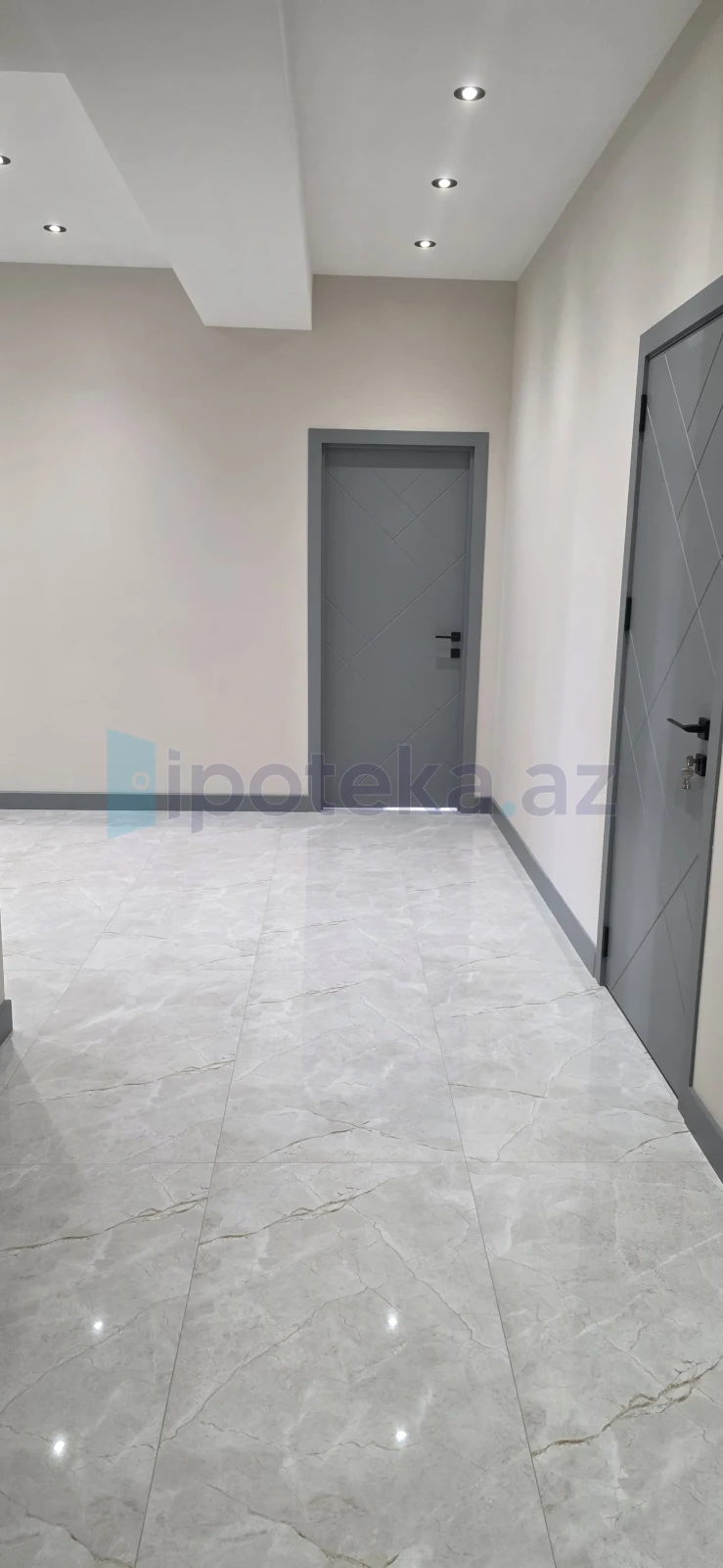 Satılır 3 otaqlı yeni tikili 141 m²