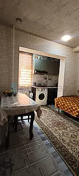 Satılır 2 otaqlı köhnə tikili 40 m²