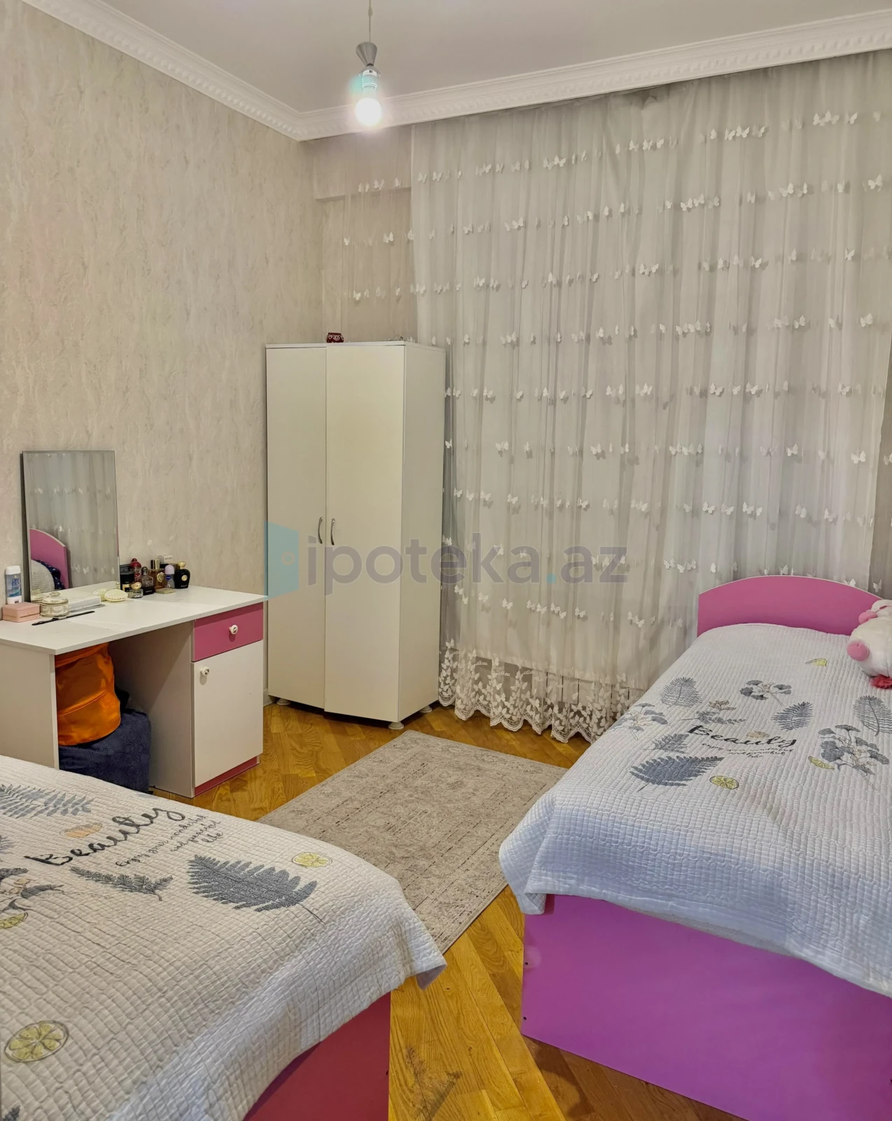 Satılır 3 otaqlı yeni tikili 165 m²