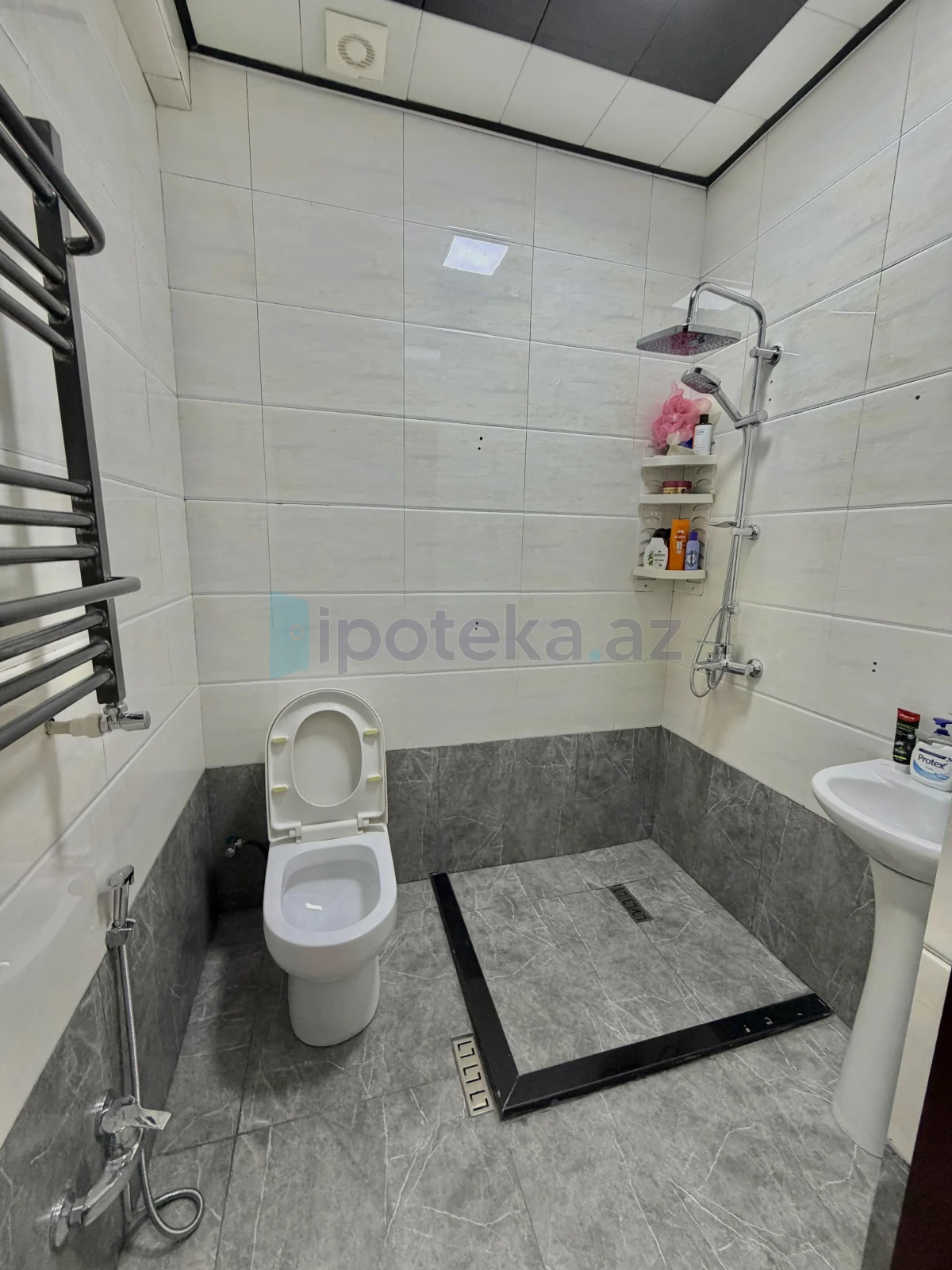 Satılır 3 otaqlı yeni tikili 165 m²