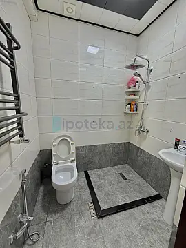 Satılır 3 otaqlı yeni tikili 165 m²