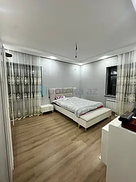 Satılır 5 otaqlı həyət evi 239 m²