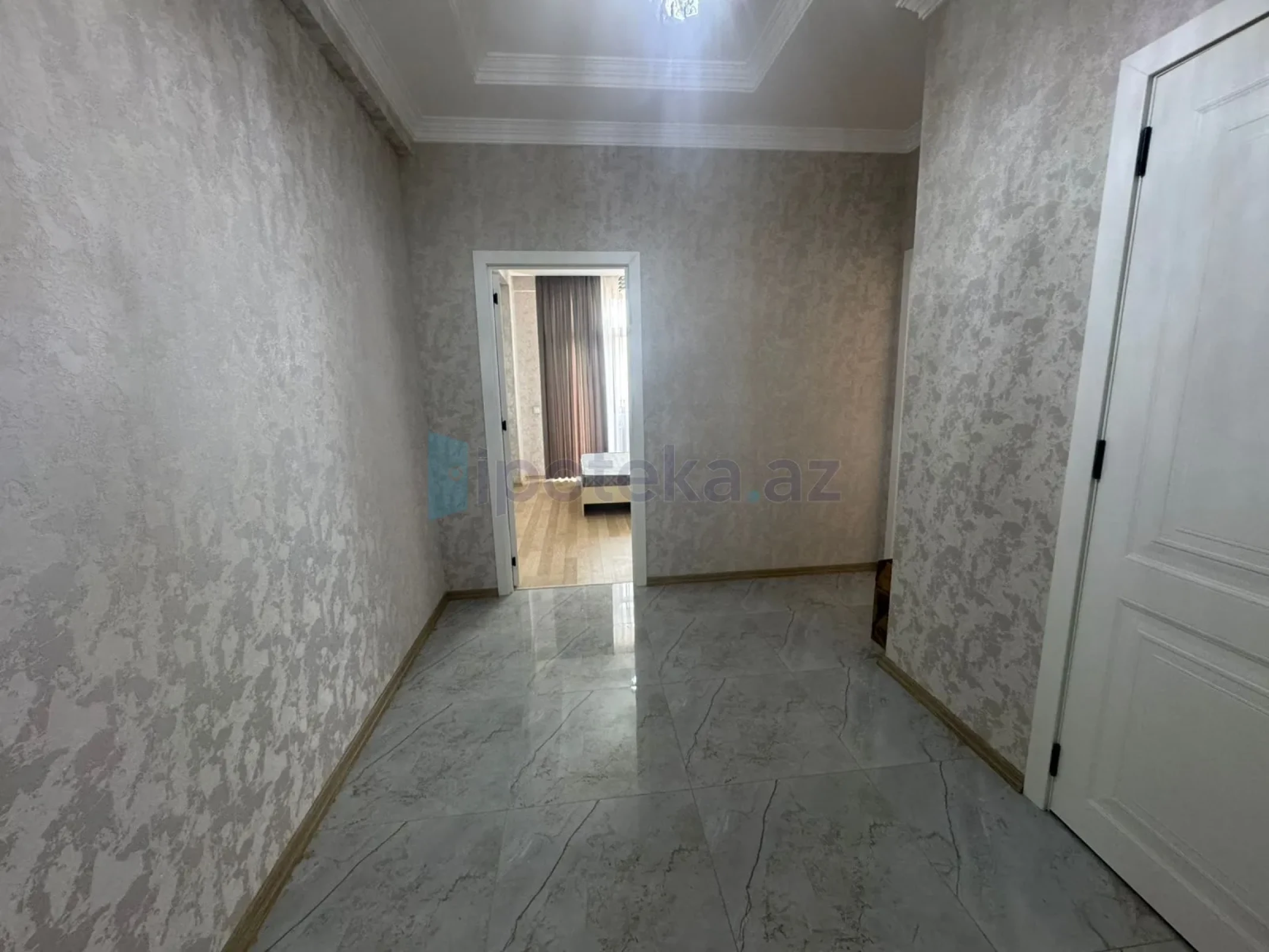 Satılır 2 otaqlı yeni tikili 59 m²