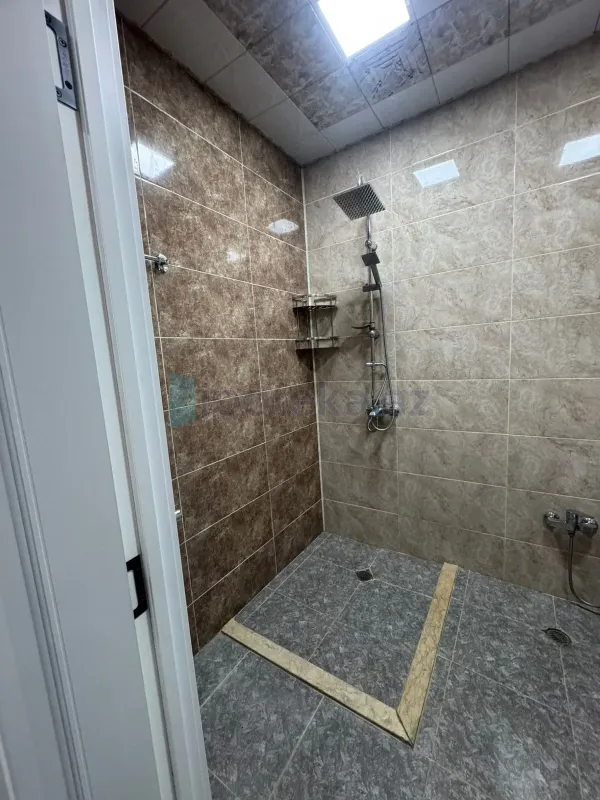 Satılır 2 otaqlı yeni tikili 59 m²