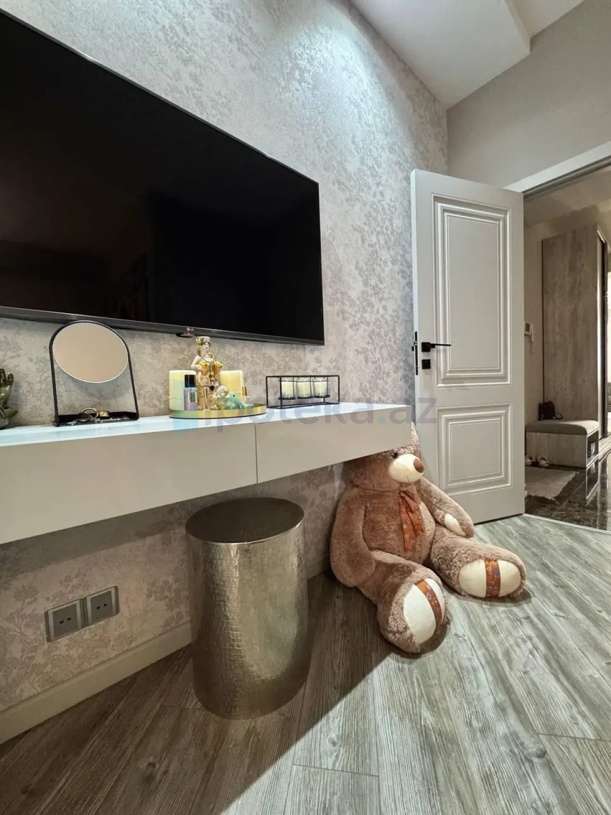 Satılır 2 otaqlı yeni tikili 80 m²