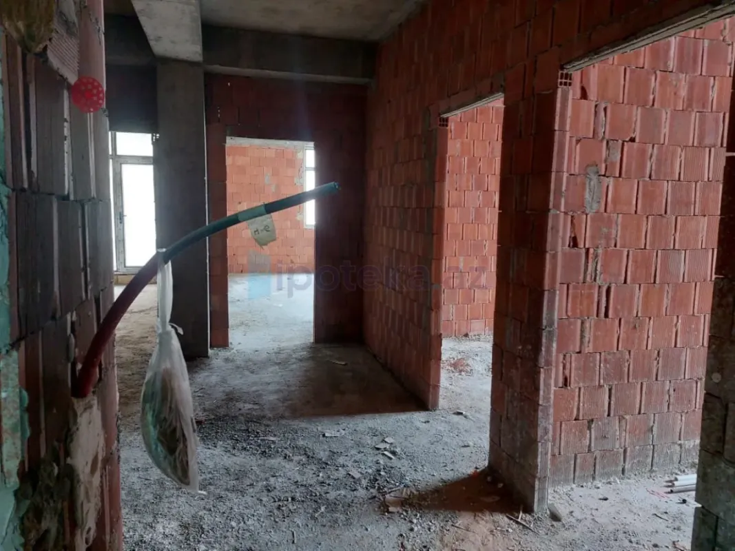 Satılır 3 otaqlı yeni tikili 116 m²