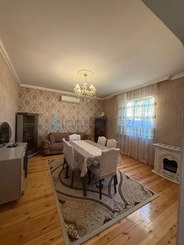 Satılır 2 otaqlı həyət evi 112.5 m²