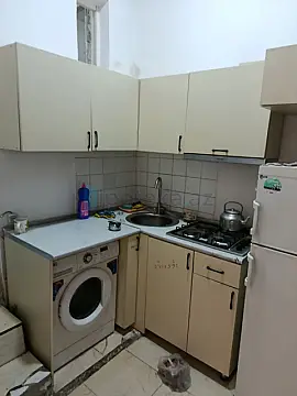 Satılır 2 otaqlı köhnə tikili 40 m²