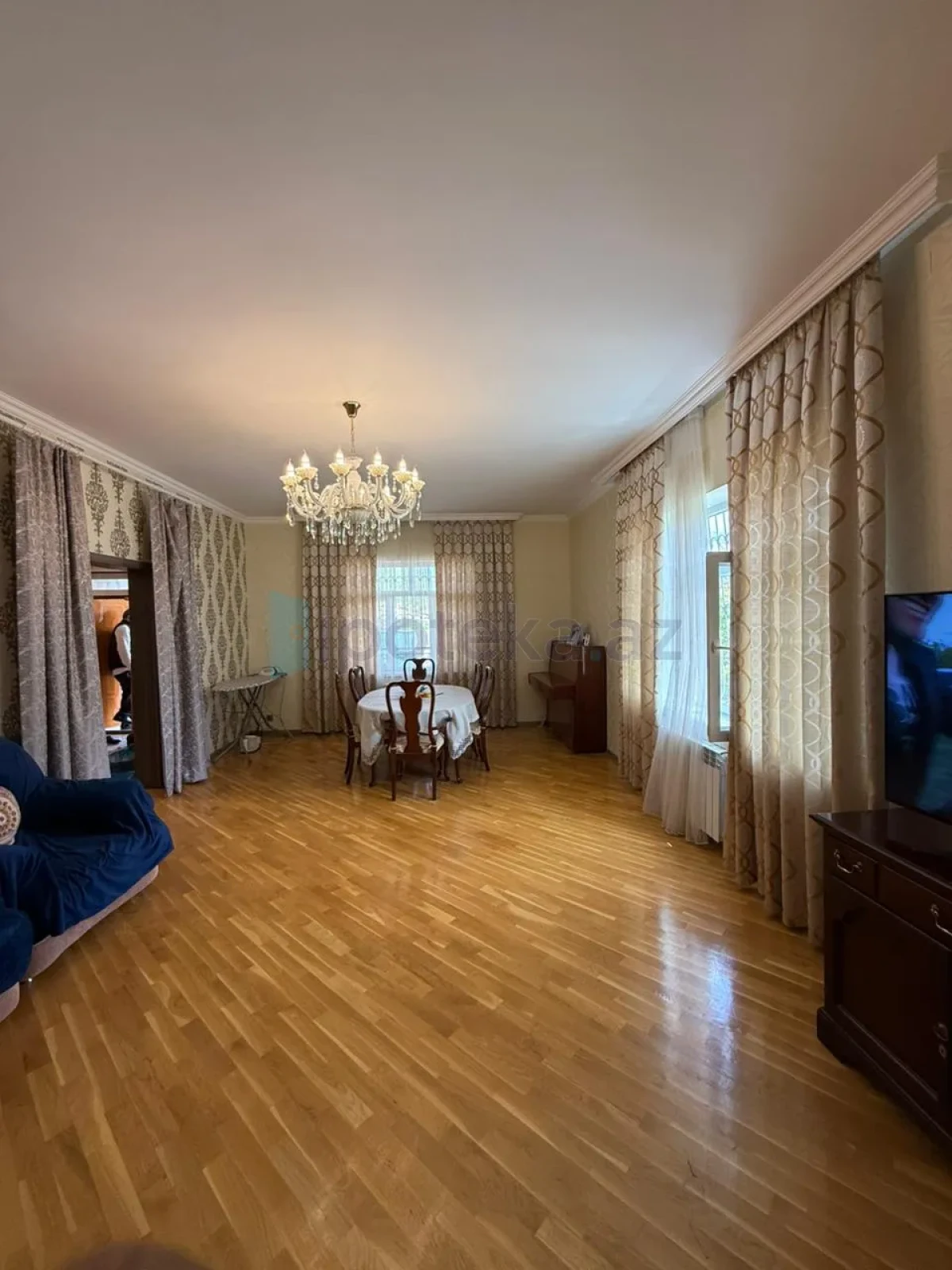 Satılır 6 otaqlı həyət evi 150 m²