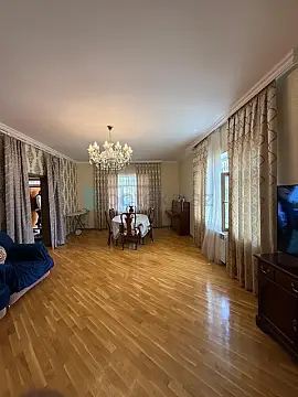 Satılır 6 otaqlı həyət evi 150 m²
