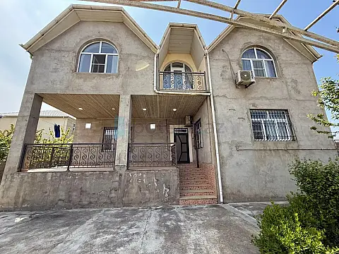 Satılır 6 otaqlı həyət evi 150 m²