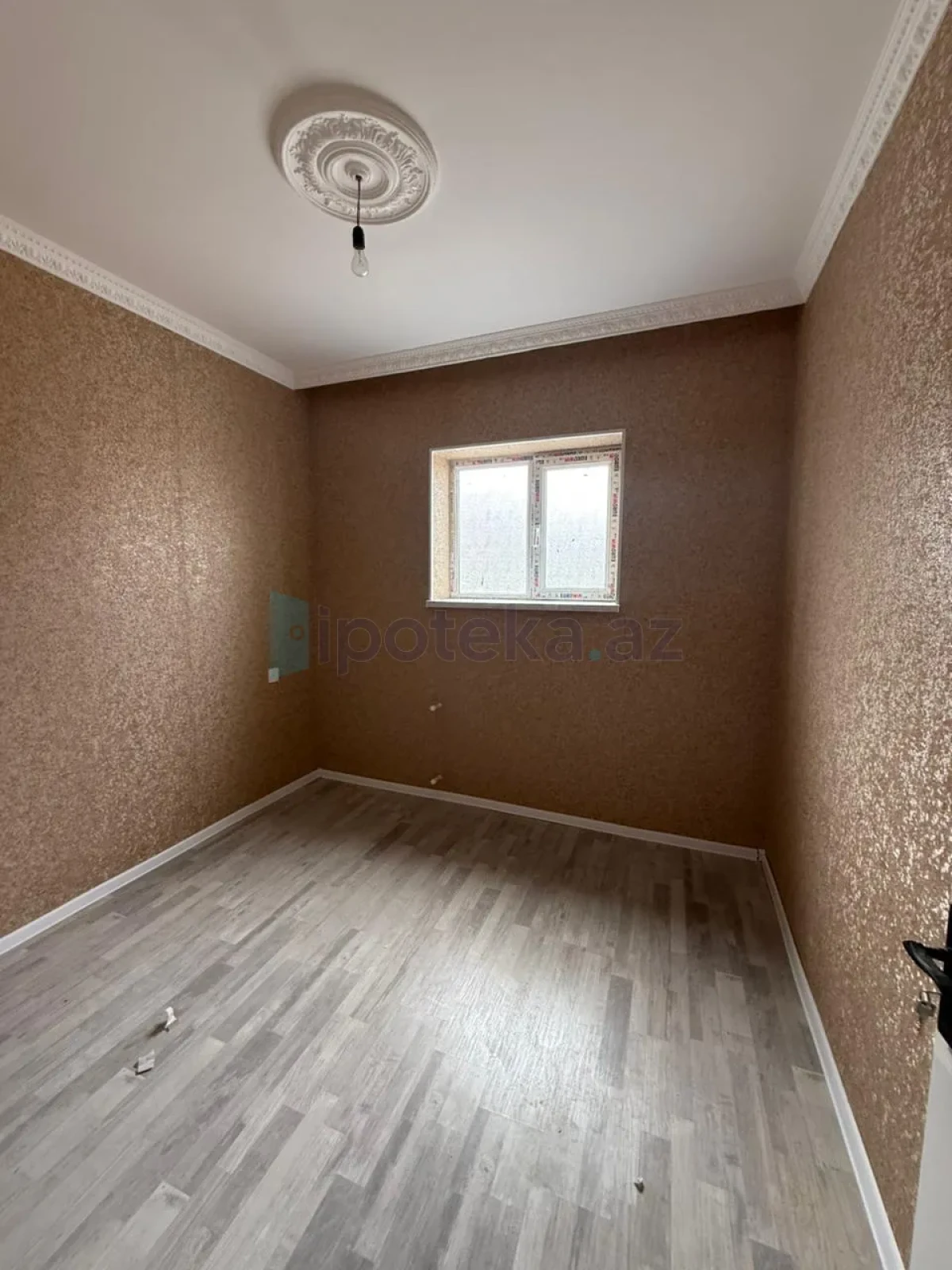 Satılır 4 otaqlı həyət evi 130 m²