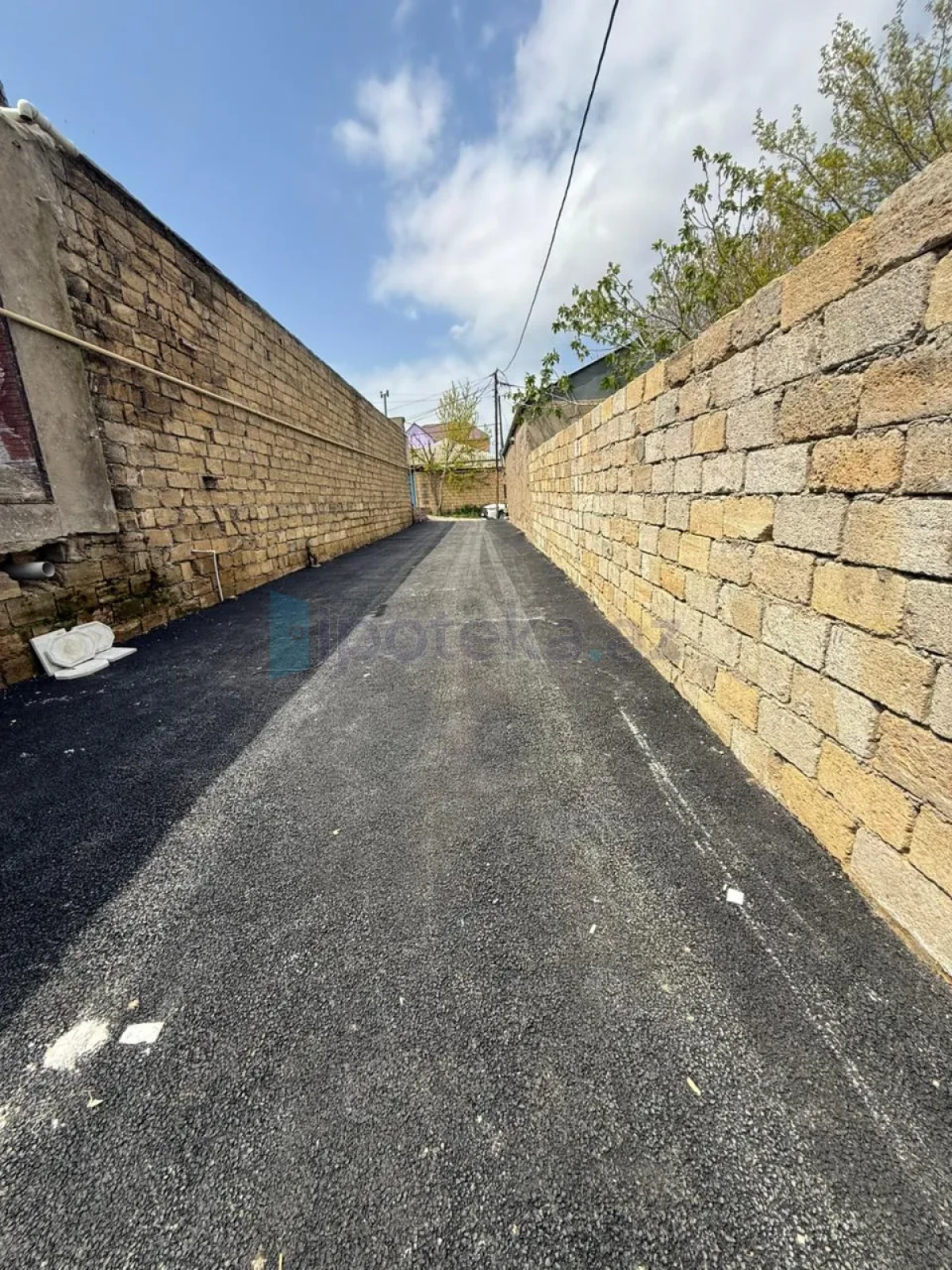 Satılır 4 otaqlı həyət evi 130 m²