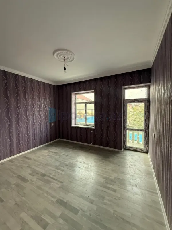 Satılır 4 otaqlı həyət evi 130 m²