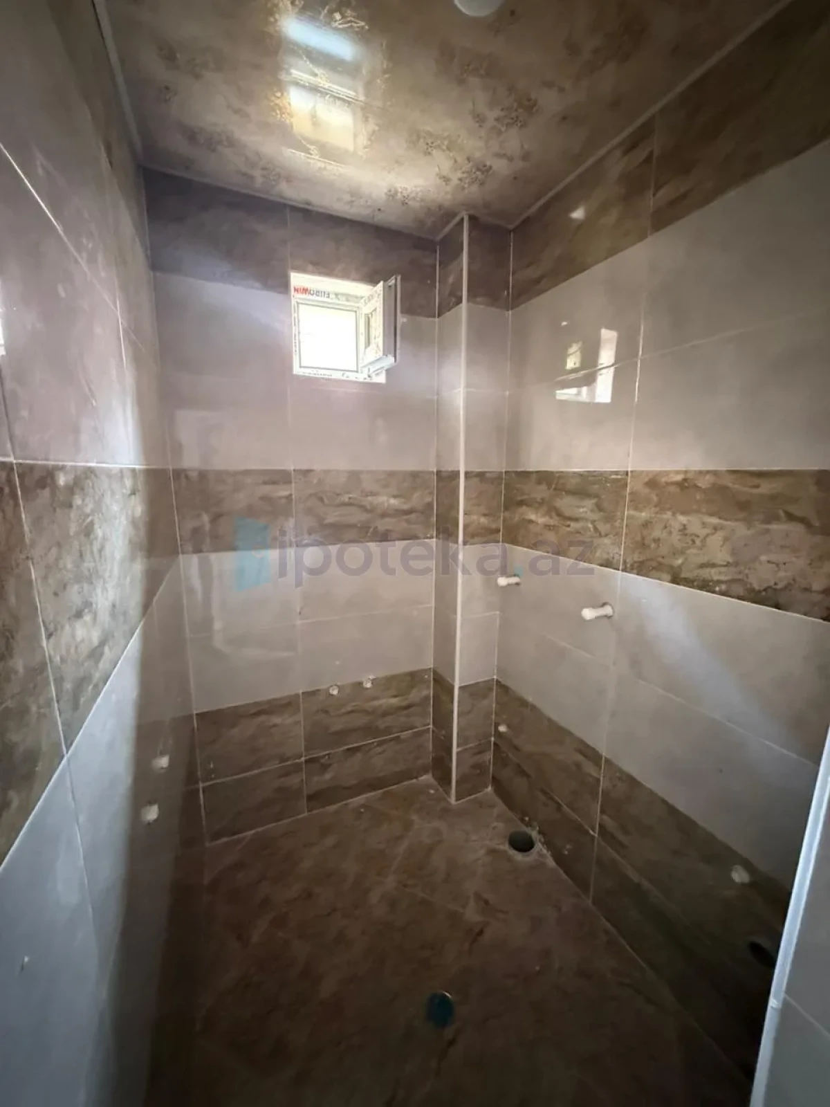 Satılır 4 otaqlı həyət evi 130 m²