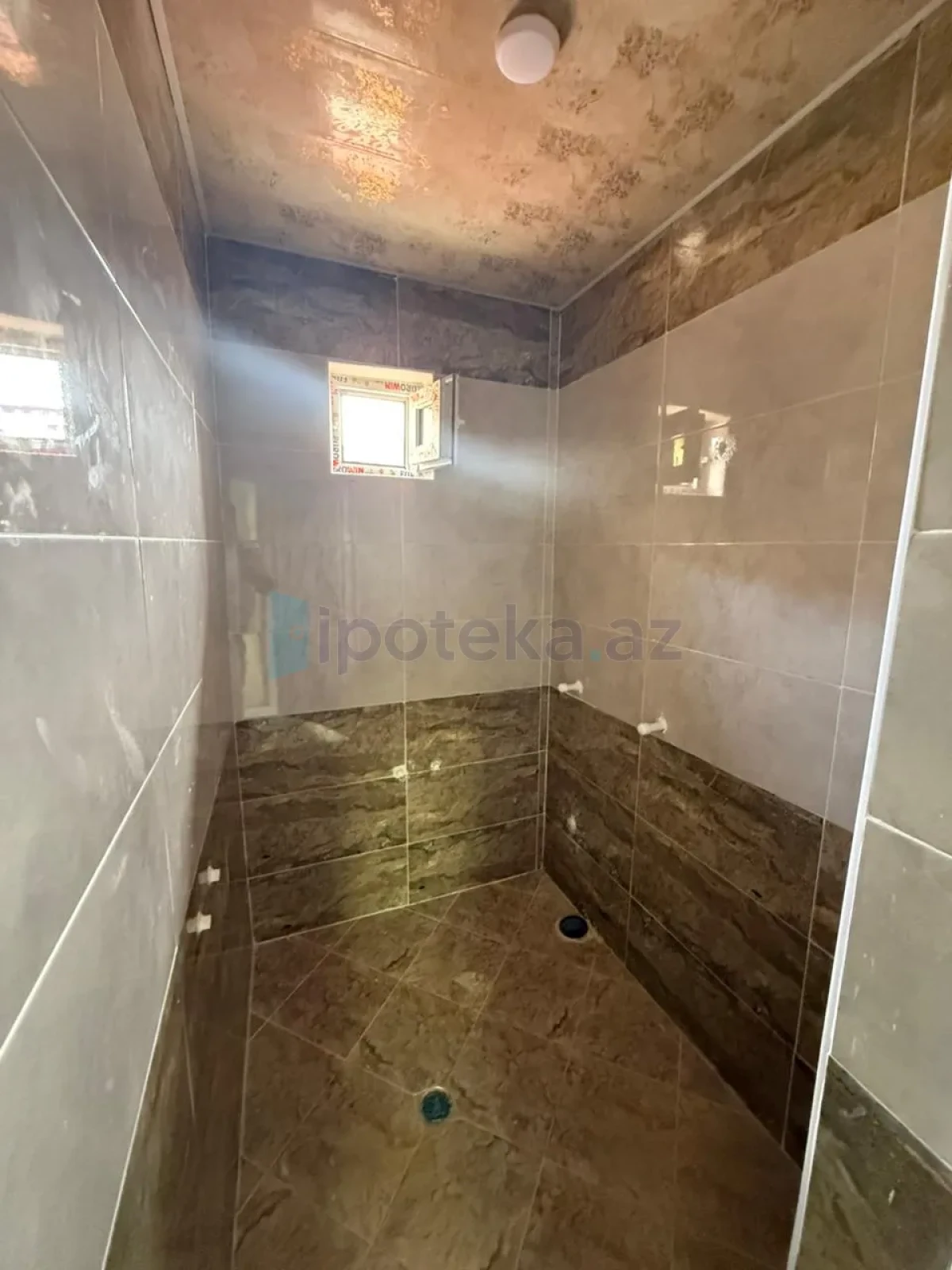 Satılır 4 otaqlı həyət evi 130 m²