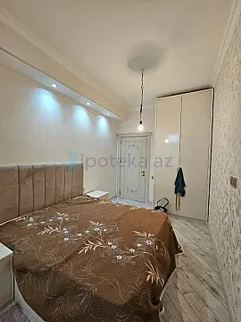 Satılır 3 otaqlı yeni tikili 78 m²