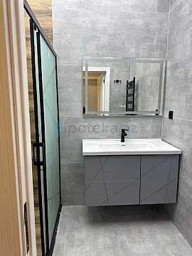 Satılır 3 otaqlı yeni tikili 107 m²