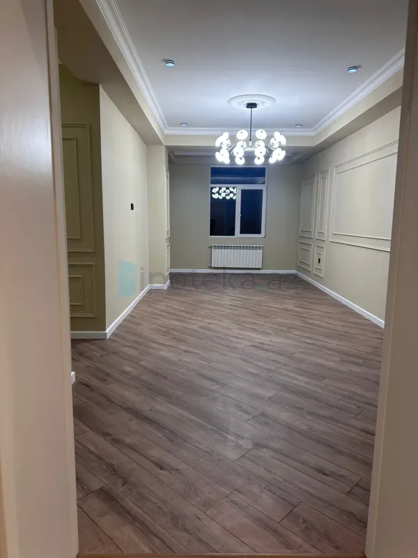 Satılır 3 otaqlı yeni tikili 107 m²