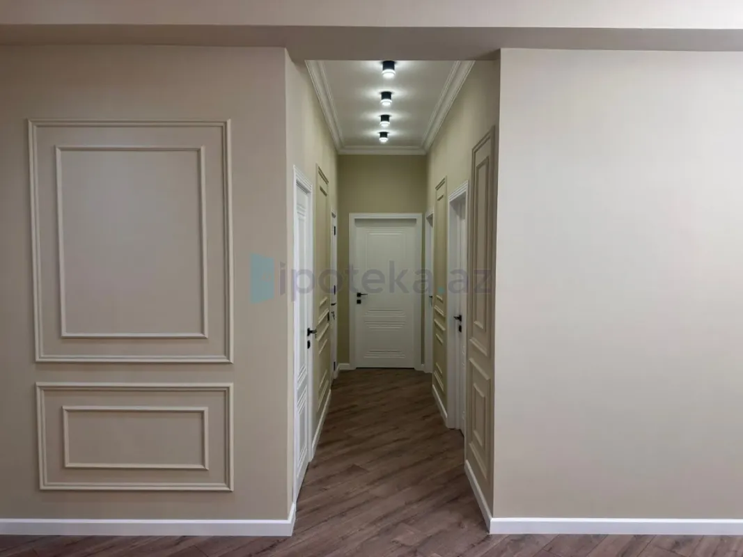 Satılır 3 otaqlı yeni tikili 107 m²
