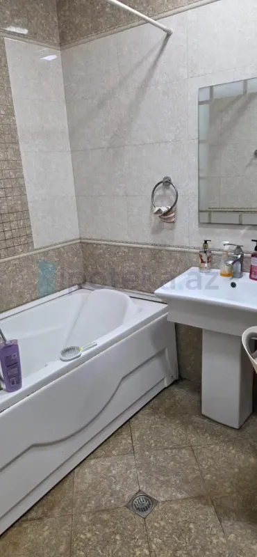 Satılır 2 otaqlı yeni tikili 57.7 m²