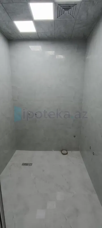 Satılır 3 otaqlı yeni tikili 67 m²