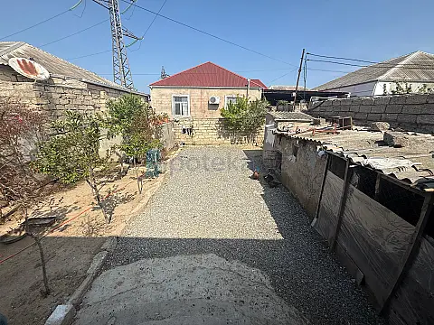 Satılır 3 otaqlı həyət evi 90 m²