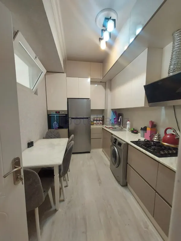 Satılır 3 otaqlı yeni tikili 97 m²