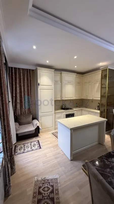 Satılır 3 otaqlı həyət evi 105 m²