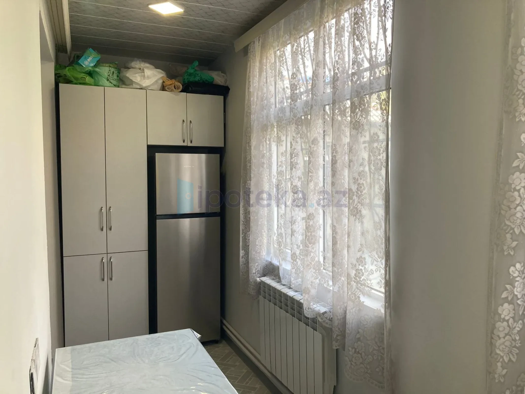 Satılır 3 otaqlı köhnə tikili 65 m²