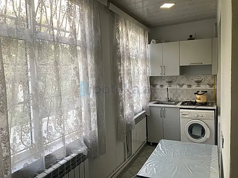 Satılır 3 otaqlı köhnə tikili 65 m²